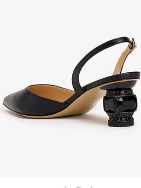 Nalebe Black Slingback 50